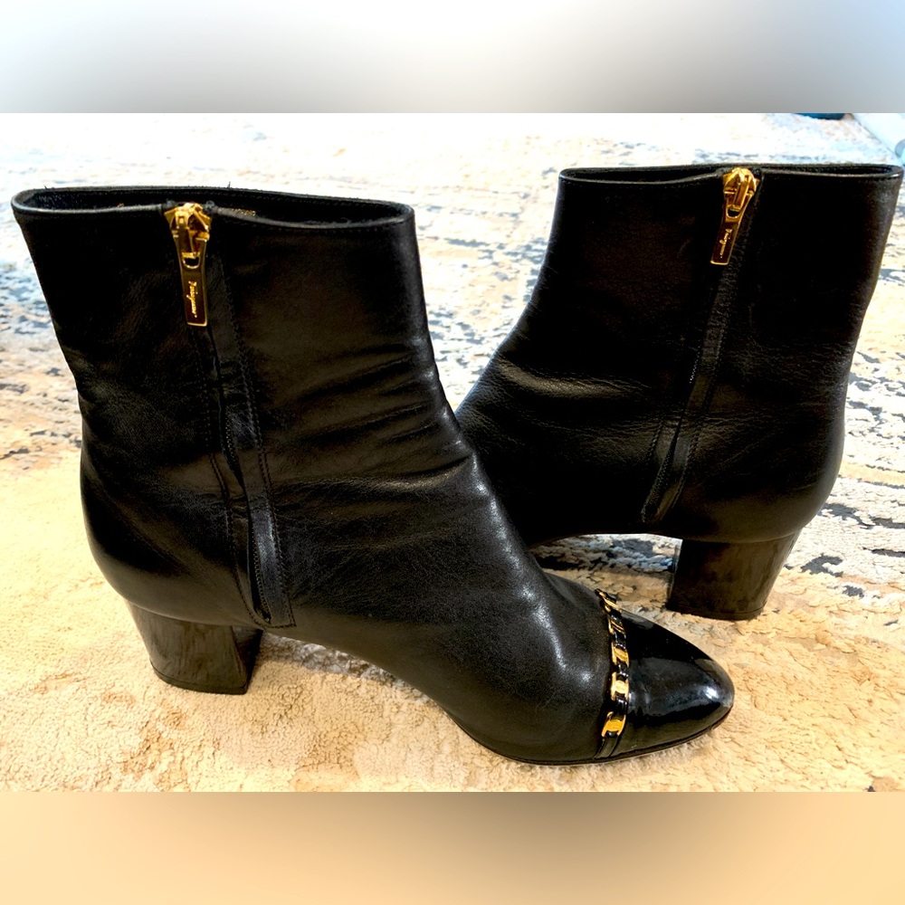 Salvatore Ferragamo Leather Chain Linked Ankle Boots, size 8